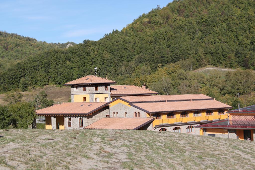 Agriturismo Ca Bella Villa San Sebastiano Curone Bagian luar foto